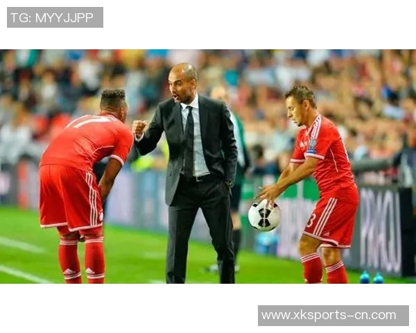 足球巨星带娃遛弯场外生活曝光陪伴孩子成长展现亲情时刻